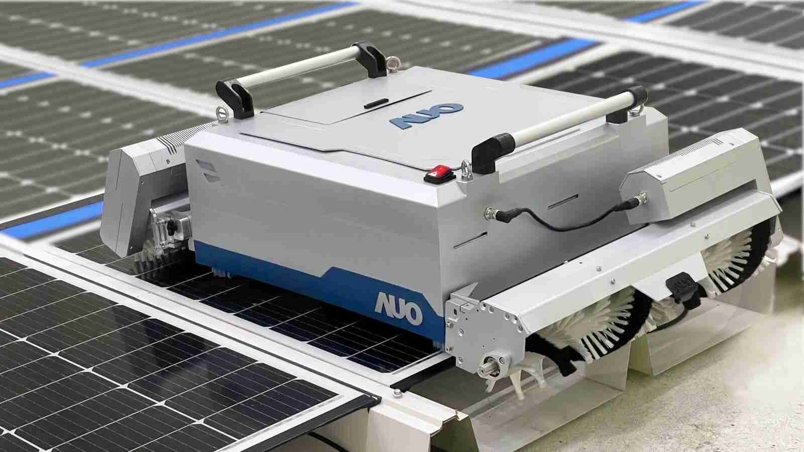 云顶国际8588yd致力EPC场域技术升级，，，导入清洁机器人搭配传感器与AI数据分析，，，，大幅减少维运成本